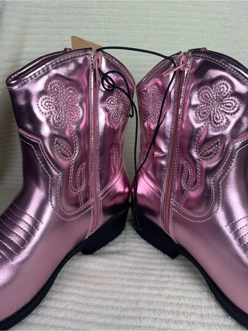 Thereabouts Big Girls Metallic Pink Catalina Flat Heel Cowboy Boots NWT Size 5